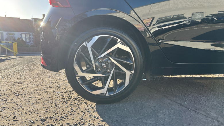 Hyundai i20 1.0T GDi 48V MHD Premium 5dr DCT Petrol Hatchback